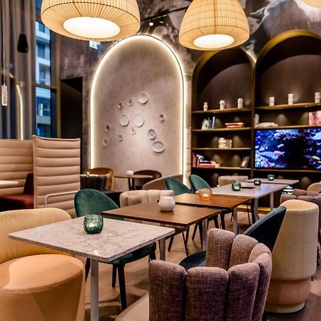 Motel One Dresden Am Zwinger Bagian luar foto