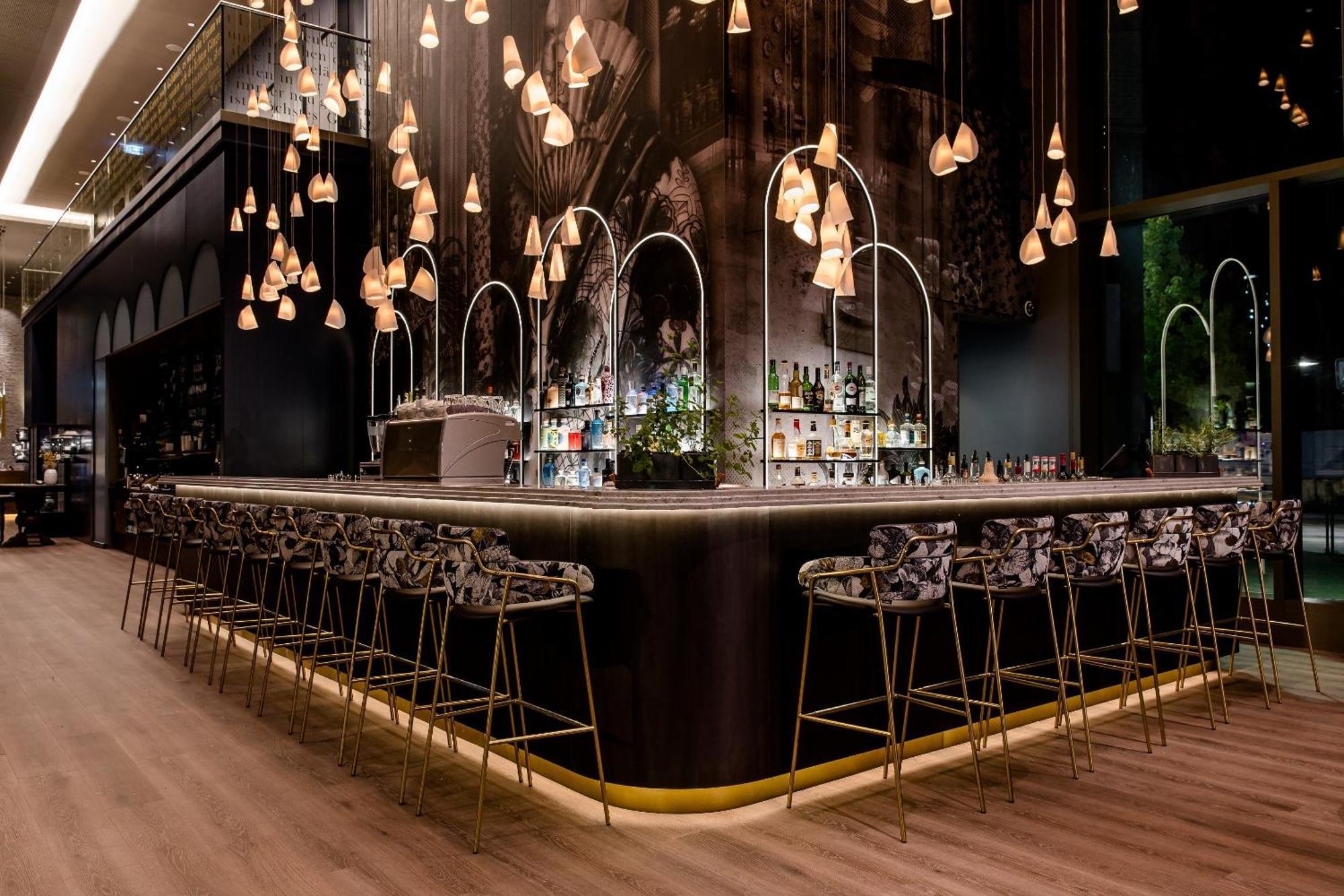 Motel One Dresden Am Zwinger Bagian luar foto