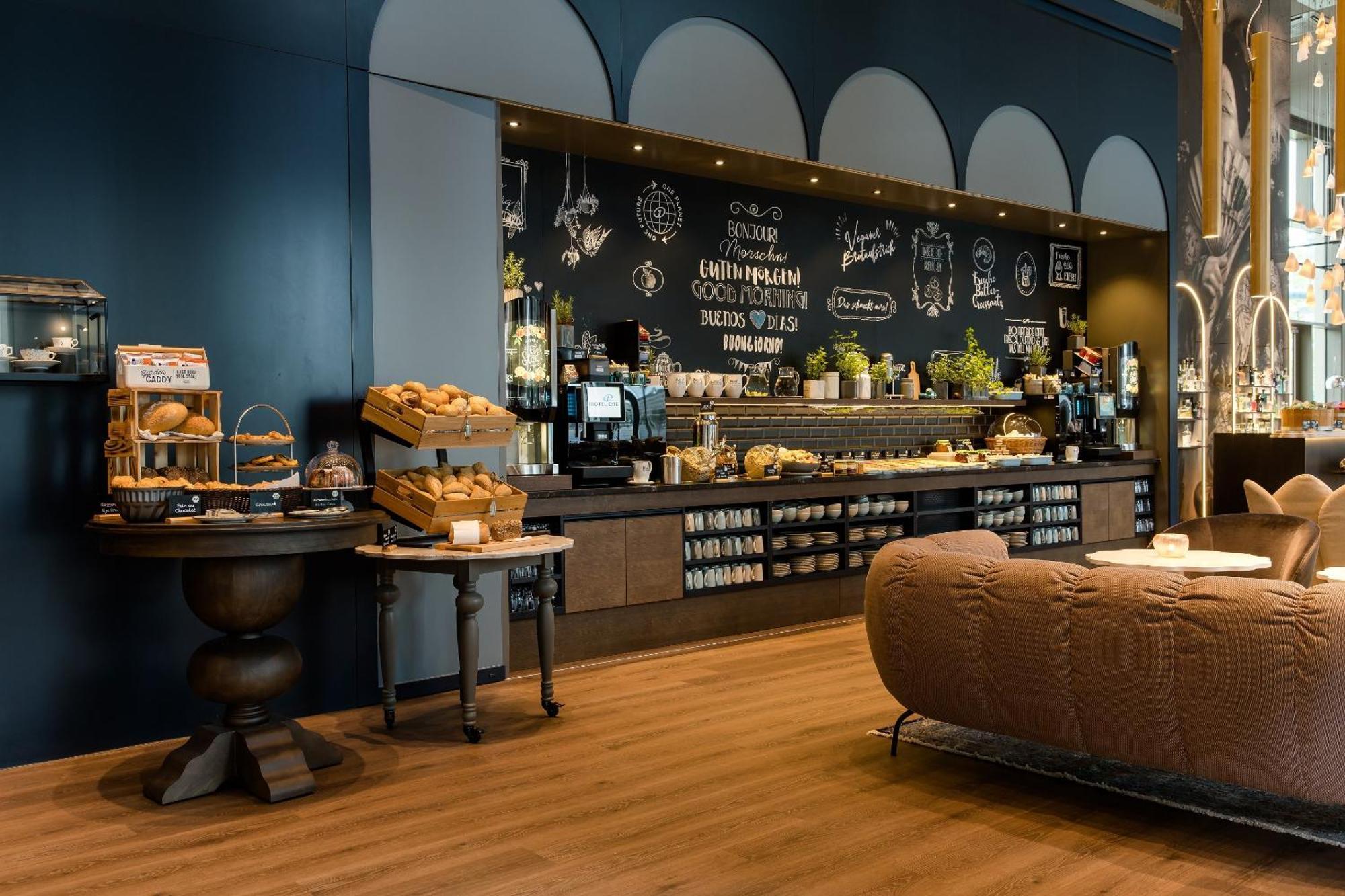 Motel One Dresden Am Zwinger Bagian luar foto
